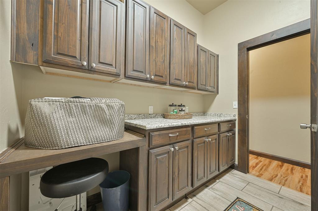 11416 Wolf Creek Road Property Photo 31