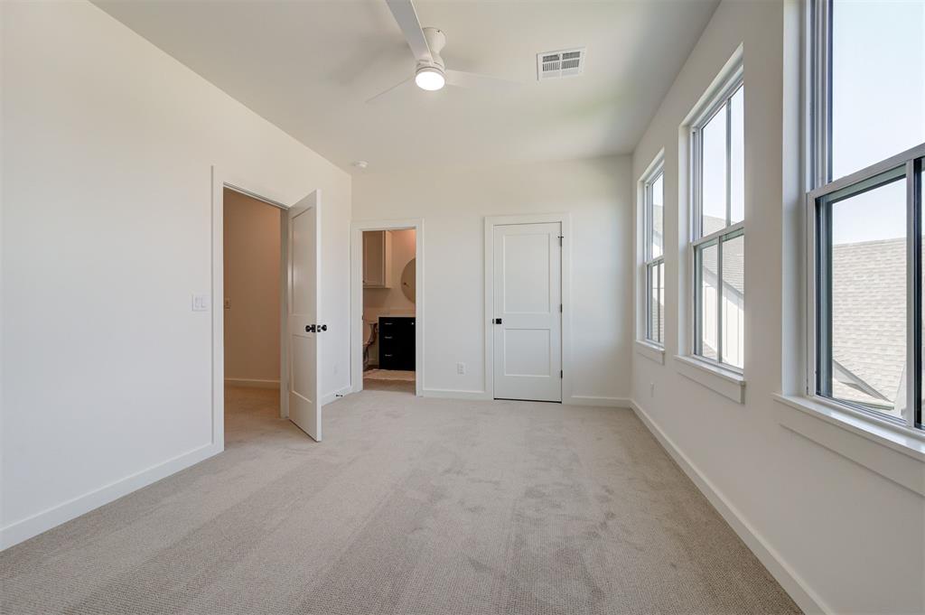 2432 Amante Court Property Photo 31