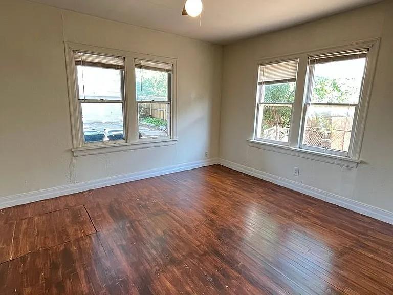 1414 N Drexel Boulevard Property Photo 8
