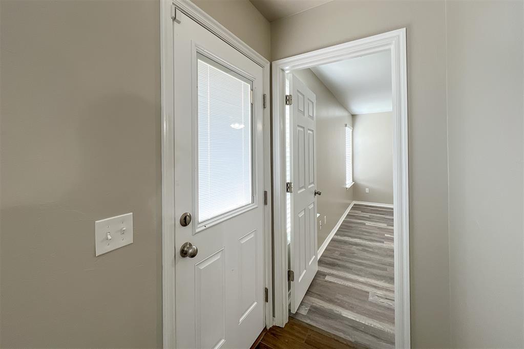 737 Christian Lane Property Photo 11