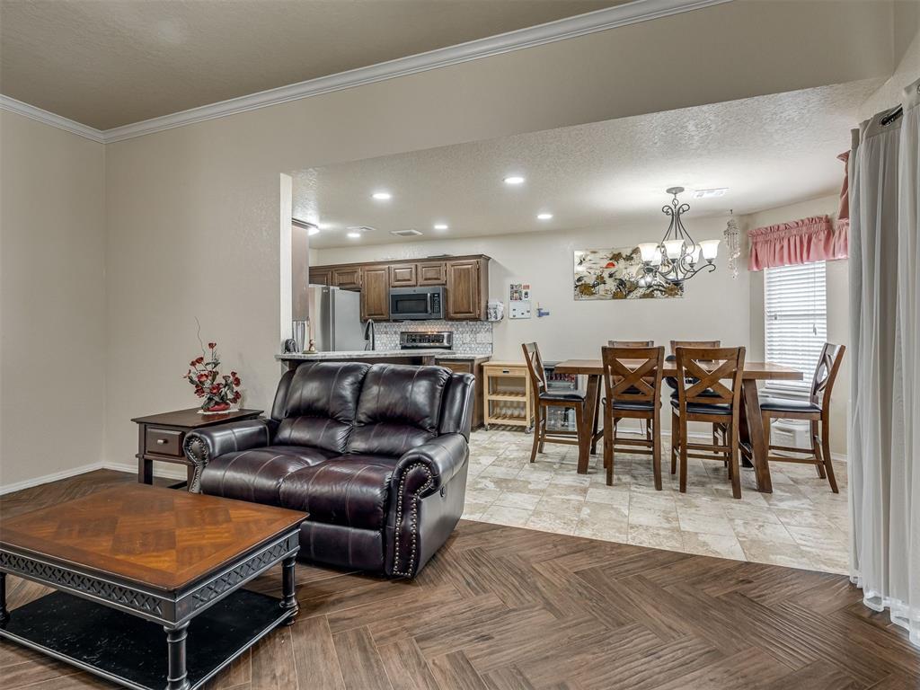 9620 Blue Bonnet Place Property Photo 6