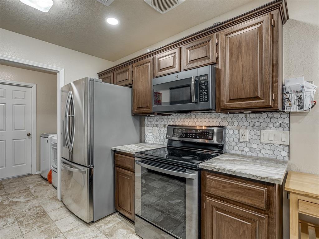 9620 Blue Bonnet Place Property Photo 11