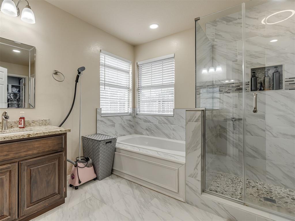 9620 Blue Bonnet Place Property Photo 14