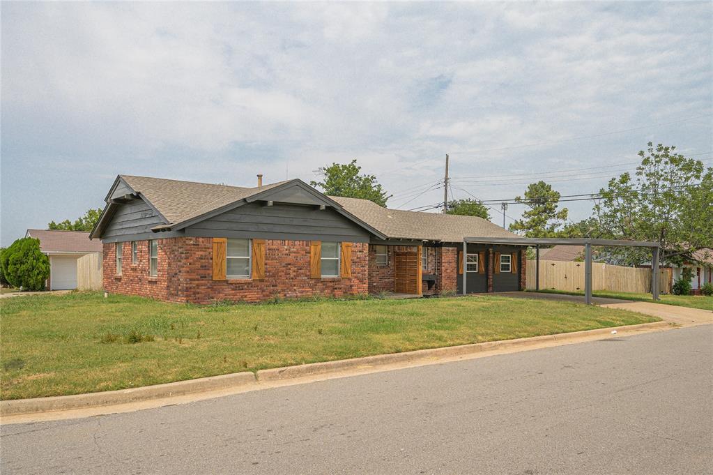 1901 Ne 54th Street Property Photo 2