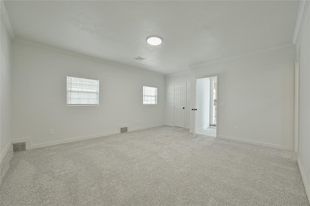 1901 Ne 54th Street Property Photo 30