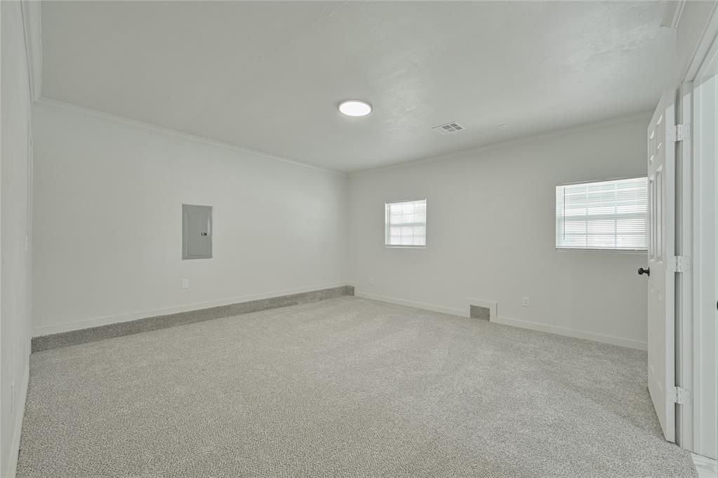 1901 Ne 54th Street Property Photo 31