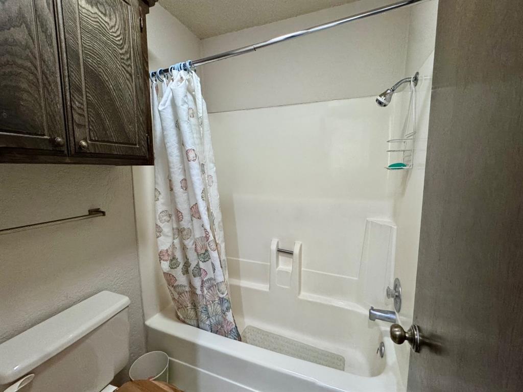 2825 Tealwood Drive Property Photo 29
