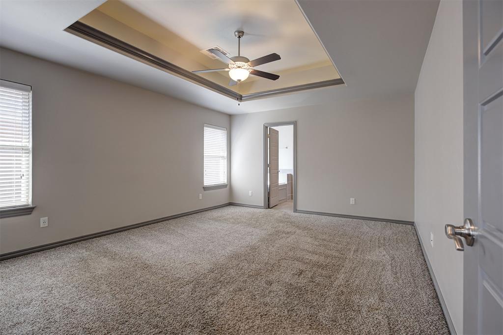 8117 Nw 160th Street Property Photo 23