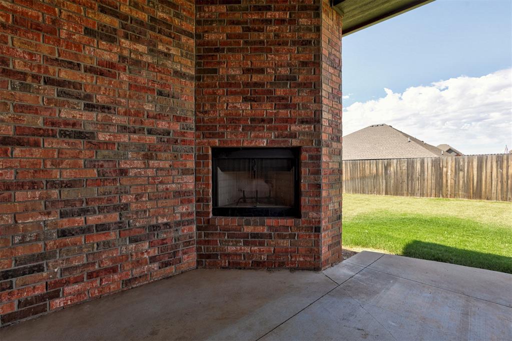 8117 Nw 160th Street Property Photo 45