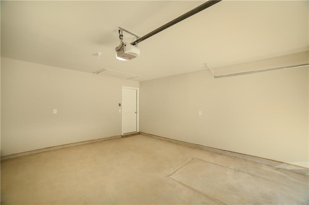 4216 Sw Moonlight Road Property Photo 3