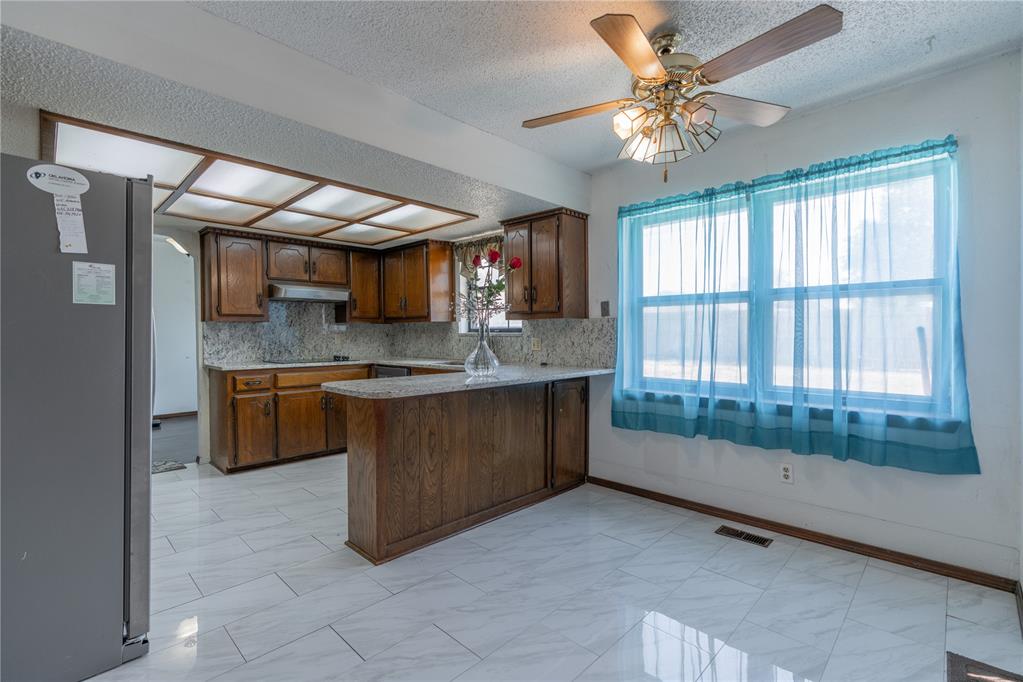 212 Americana Court Property Photo 17