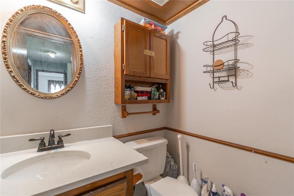 212 Americana Court Property Photo 24