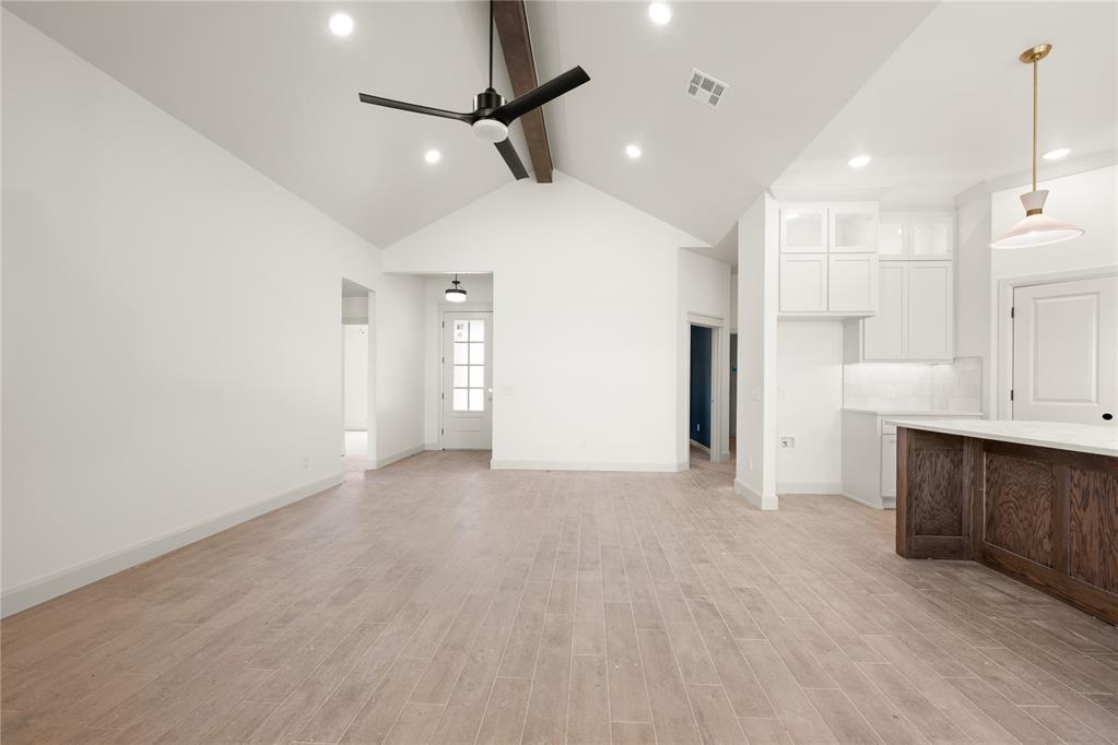 4908 Vine Cliff Road Property Photo 6