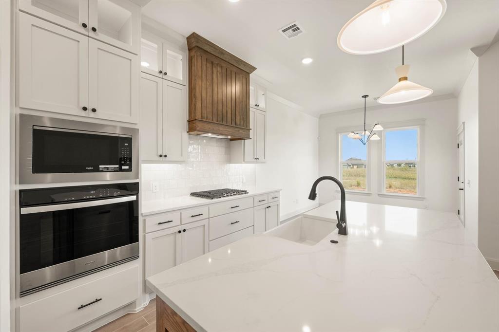 4908 Vine Cliff Road Property Photo 10