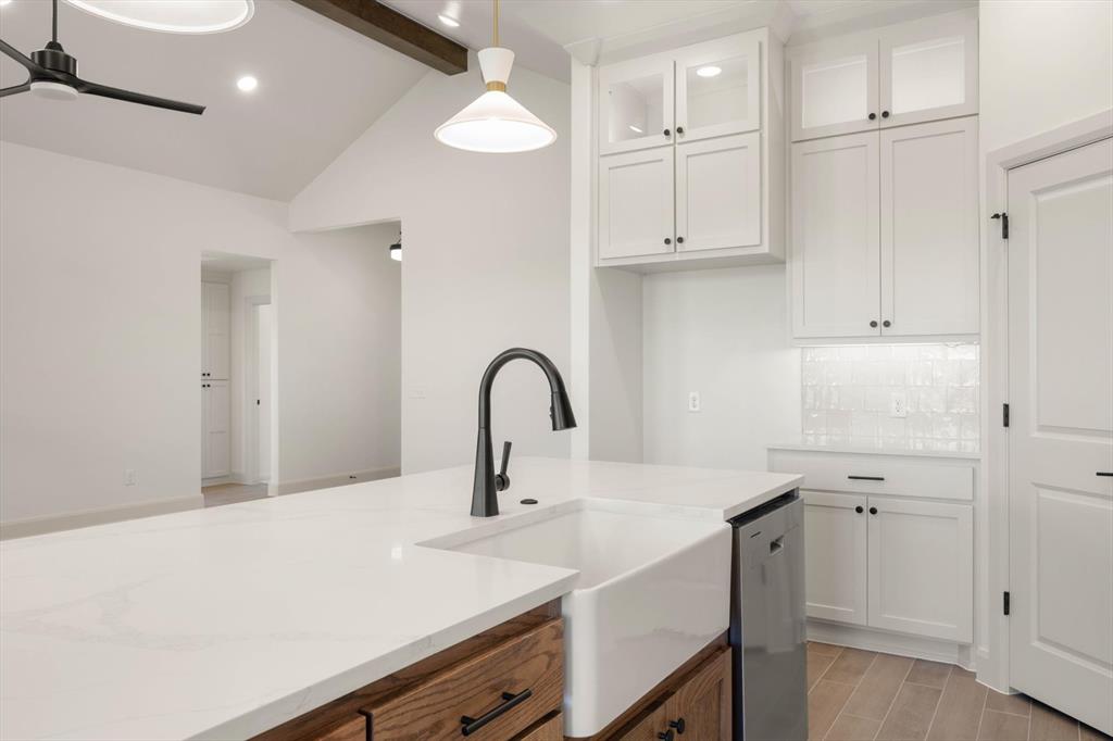 4908 Vine Cliff Road Property Photo 11