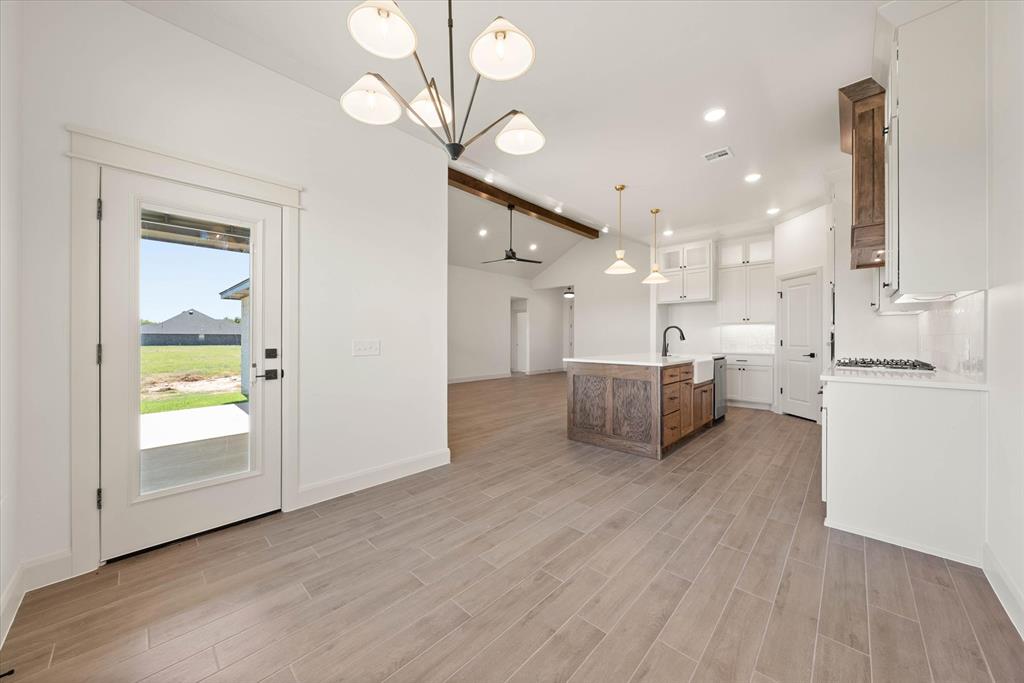 4908 Vine Cliff Road Property Photo 14
