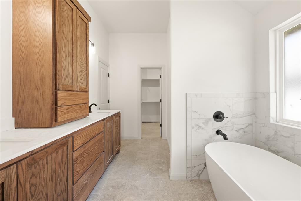 4908 Vine Cliff Road Property Photo 23