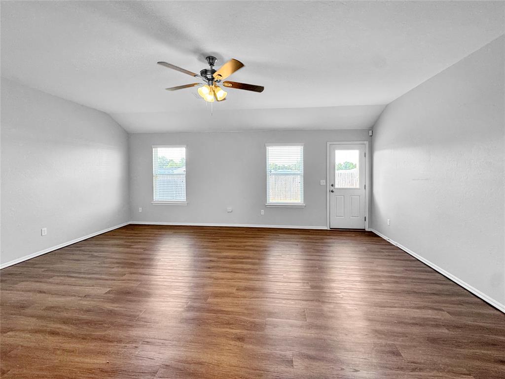 3517 Se 94th Street Property Photo 2
