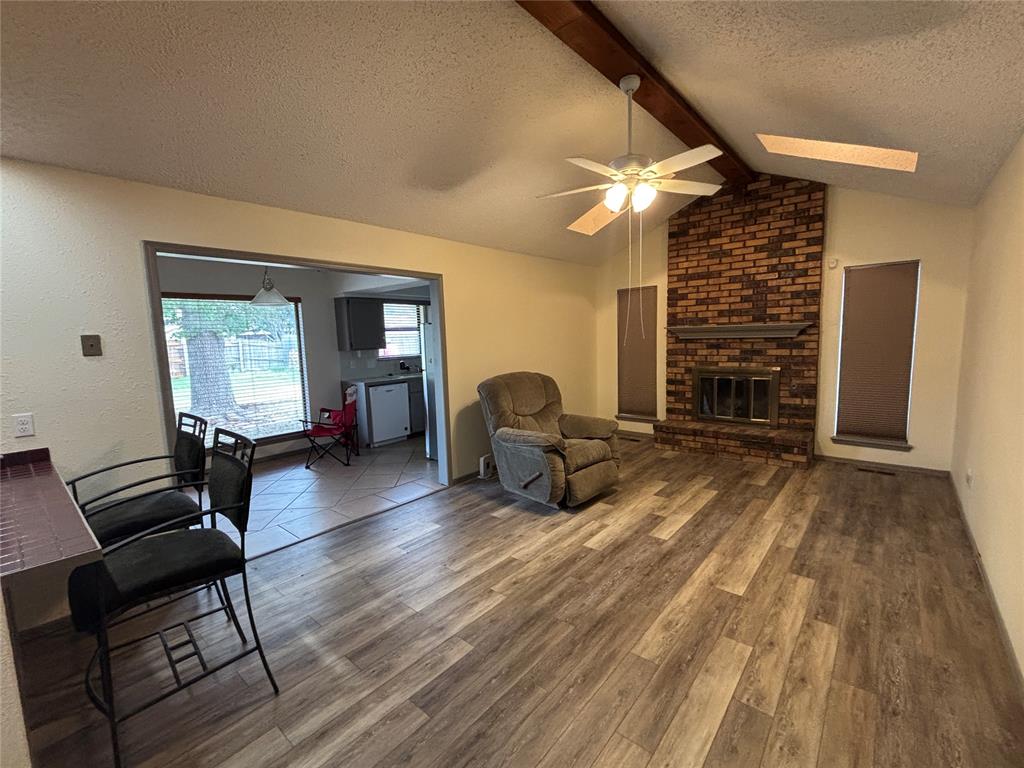 417 Boulder Court Property Photo 3