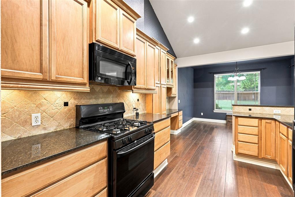 4824 W Oakcrest Road Property Photo 17