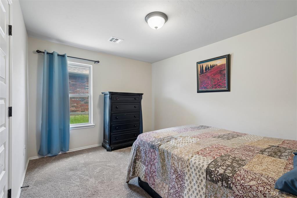 11024 Nw 95th Street Property Photo 24