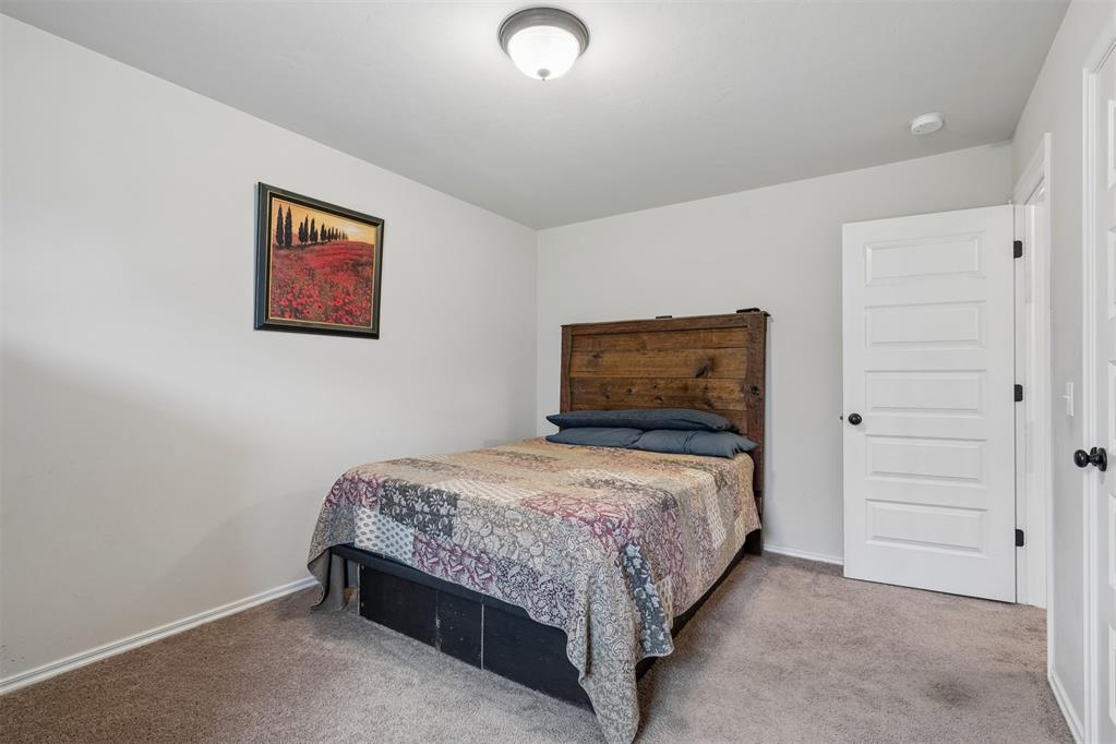 11024 Nw 95th Street Property Photo 25