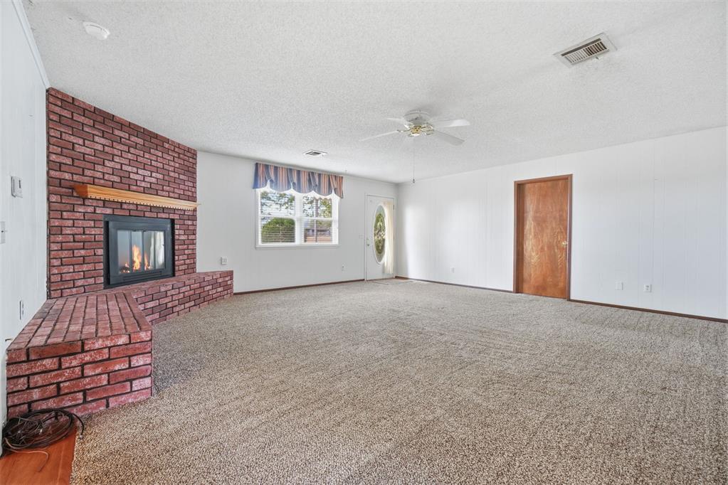 108 N Ann Street Property Photo 11