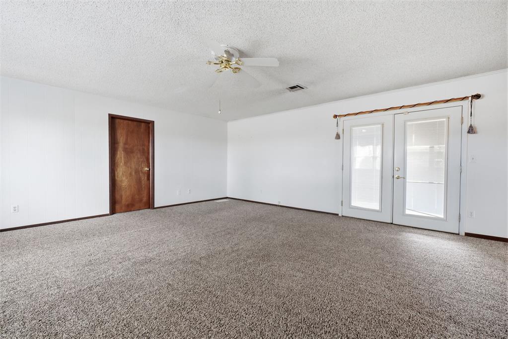 108 N Ann Street Property Photo 14