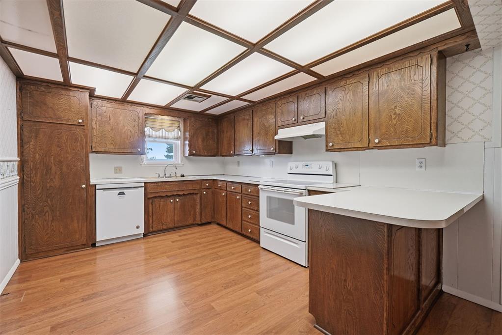 108 N Ann Street Property Photo 16