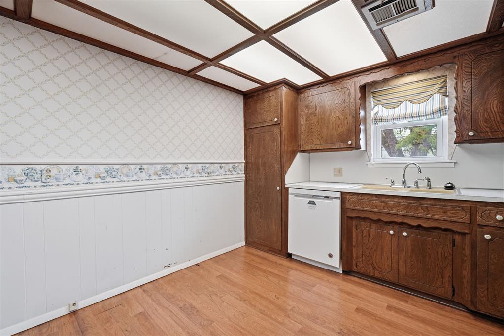 108 N Ann Street Property Photo 19