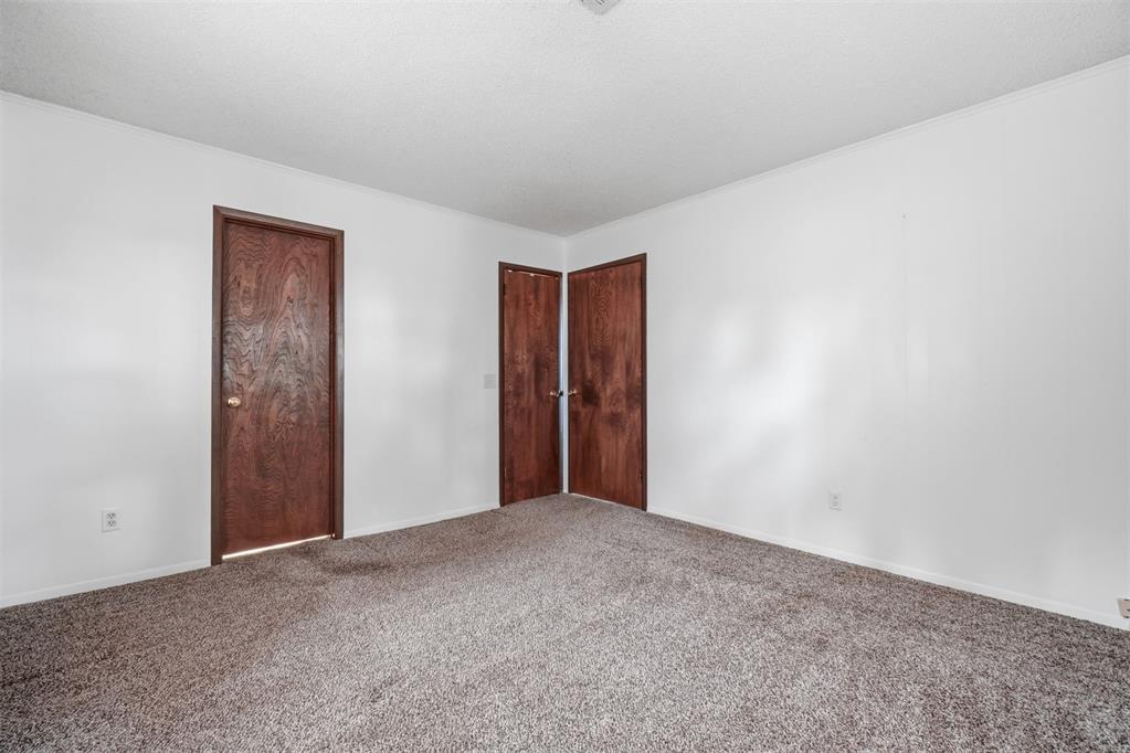108 N Ann Street Property Photo 24
