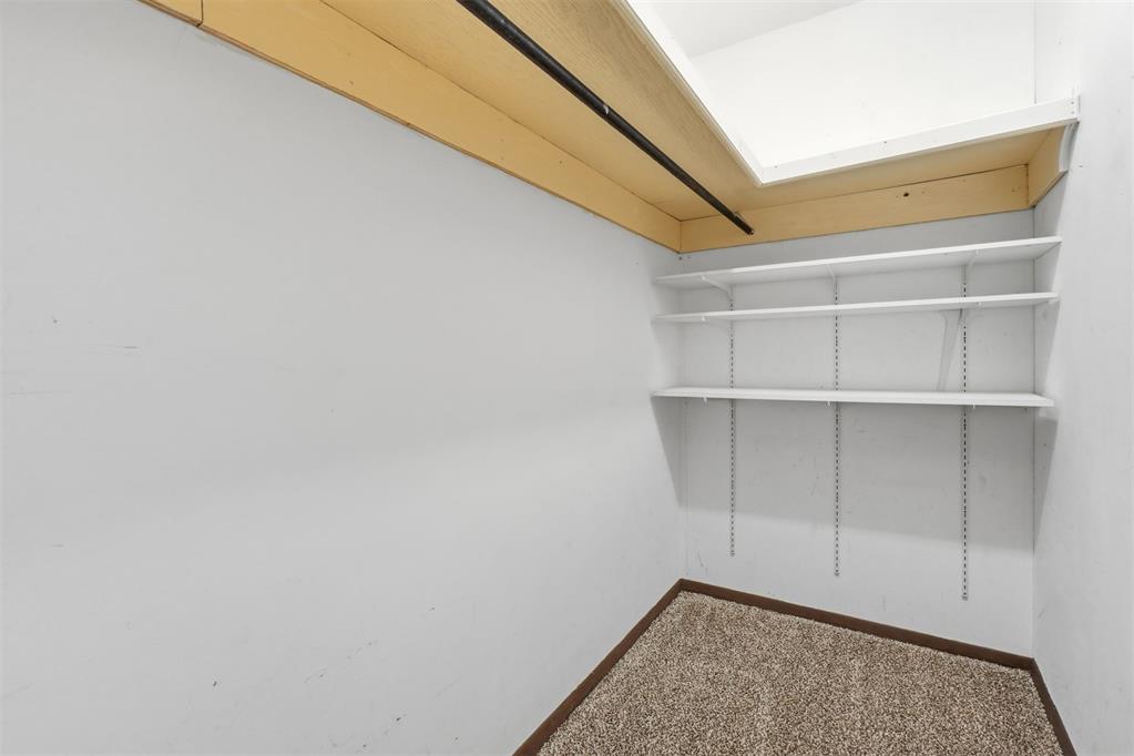 108 N Ann Street Property Photo 27