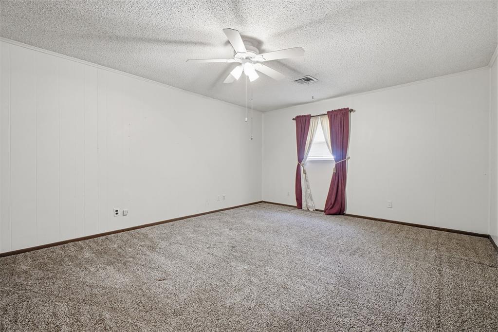 108 N Ann Street Property Photo 31