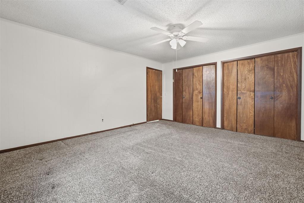 108 N Ann Street Property Photo 32