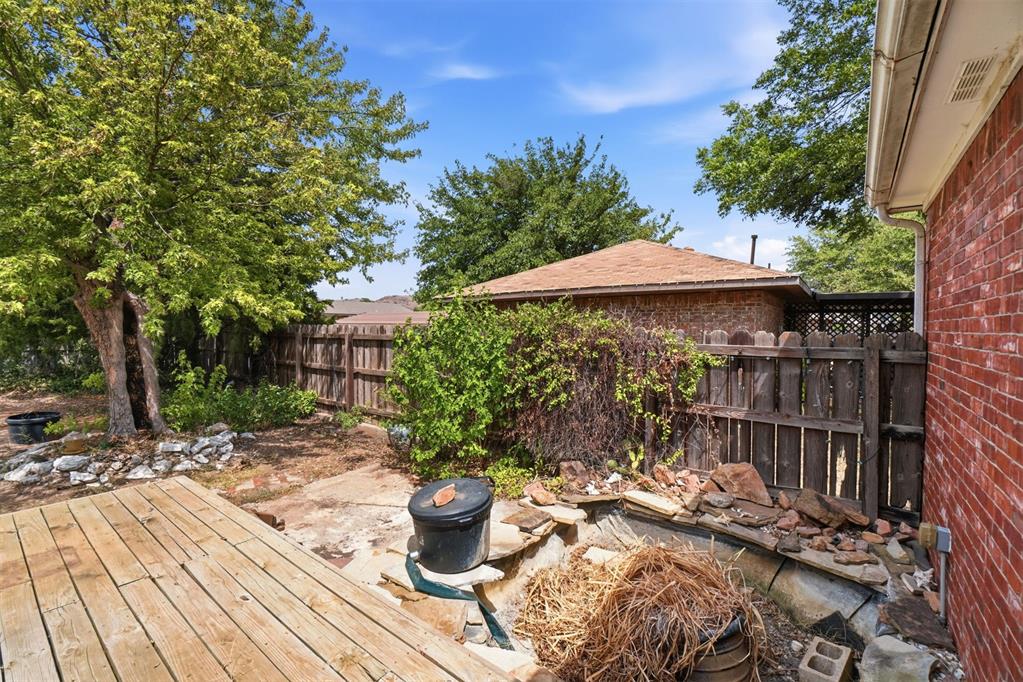 108 N Ann Street Property Photo 41