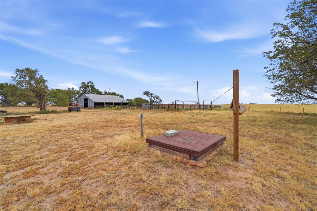 30749 N County Road 2030 Road Property Photo 33