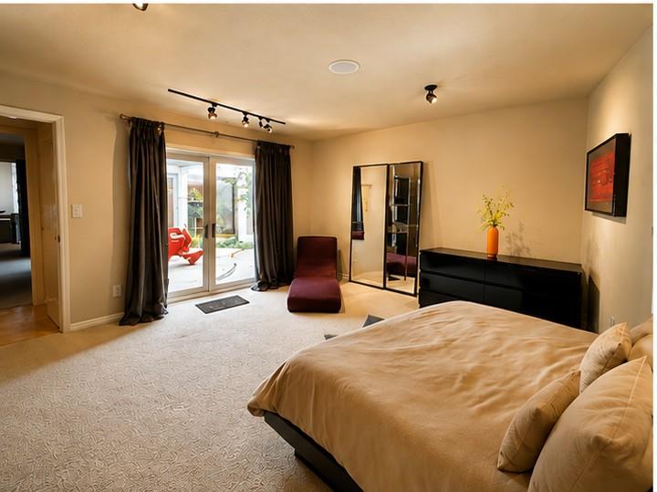 1710 Dorchester Drive Property Photo 12