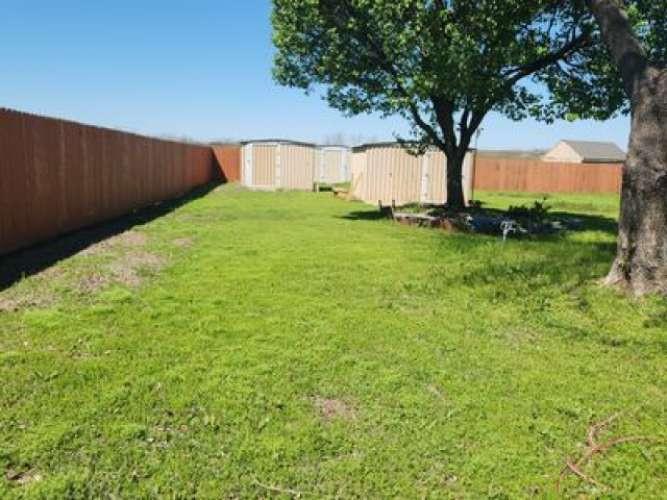 10 Sw Bradbury Circle Property Photo 3