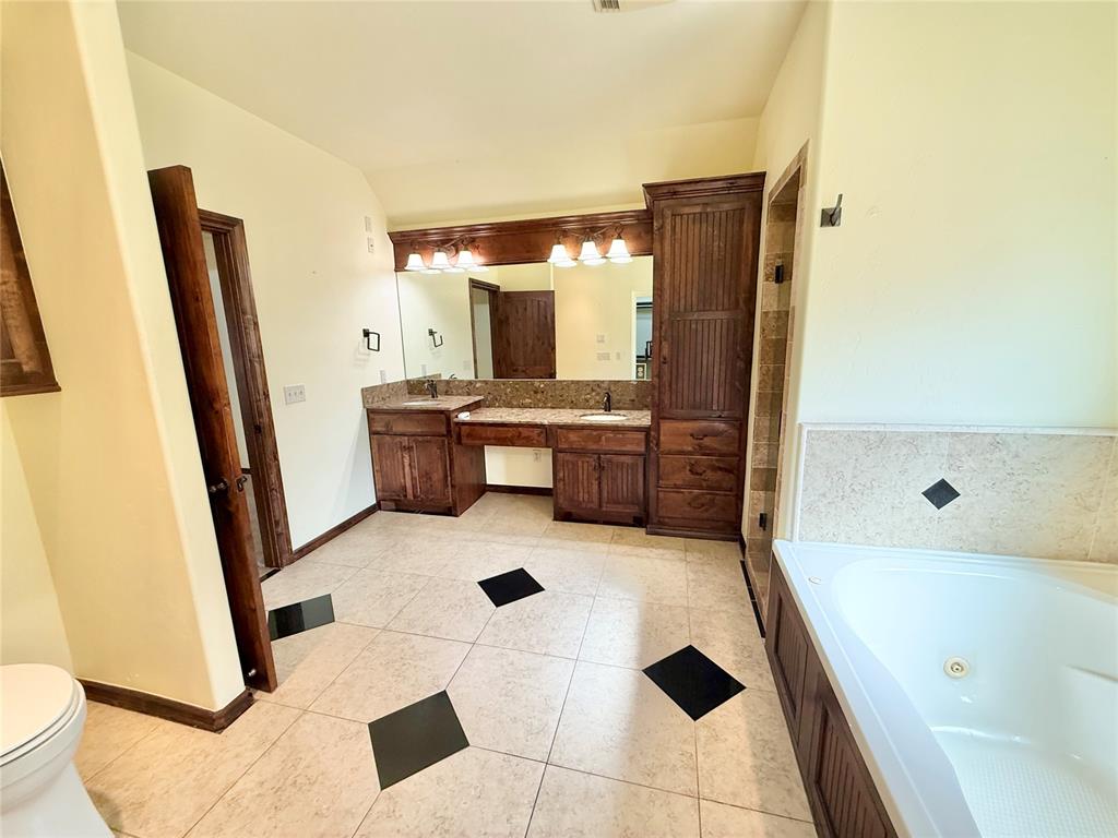 17820 Se 104th Street Property Photo 27