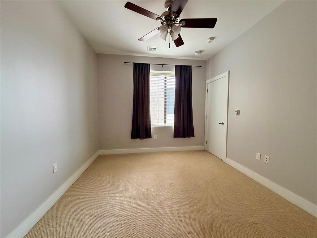 444 N Central Avenue 106 Property Photo 28