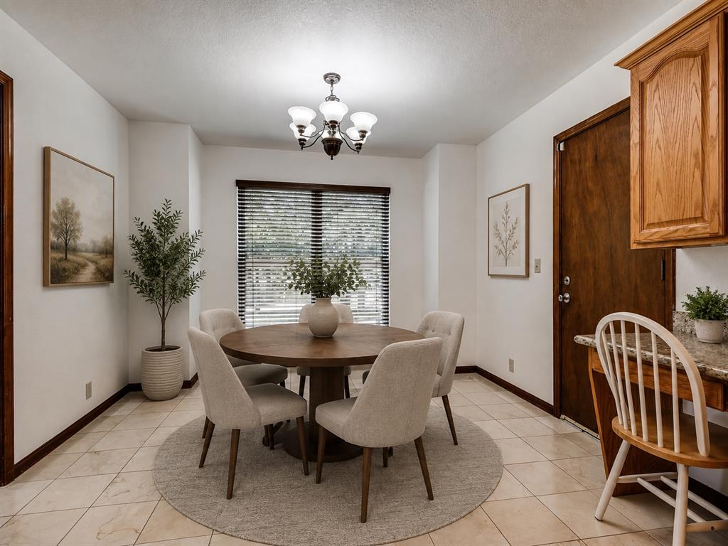 3213 Adobe Drive Property Photo 9