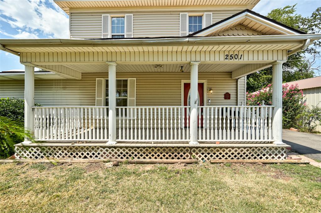 2501 N Walnut Avenue Property Photo 10