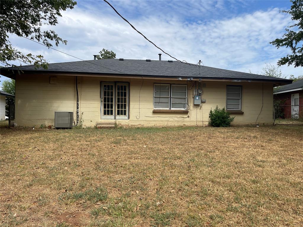 1034 Jasmine Lane Property Photo 3