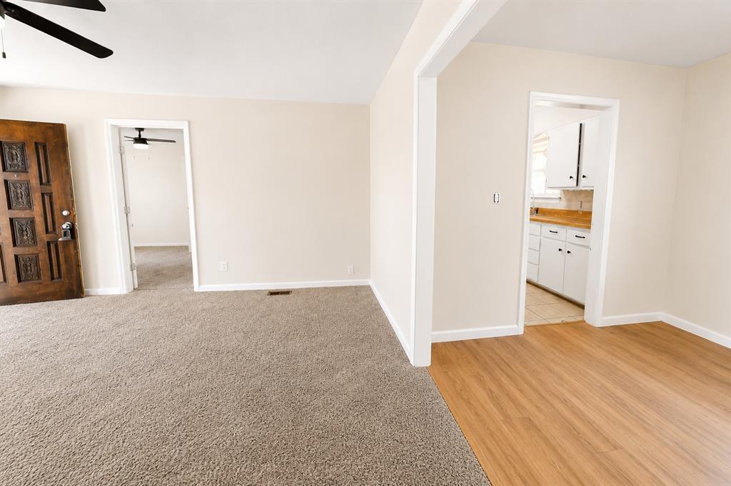 5900 S Broadway Avenue Property Photo 7