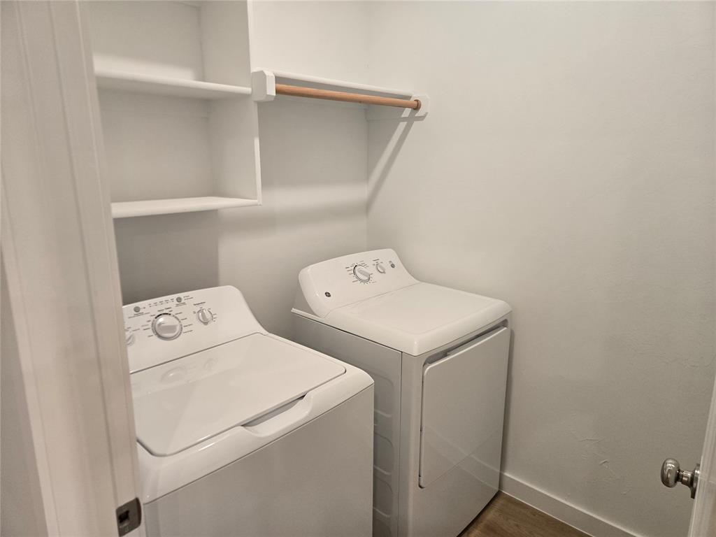 20517 Mule Deer Drive Property Photo 17