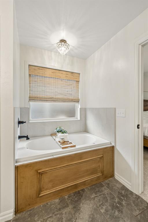 8008 Mimosa Drive Property Photo 14