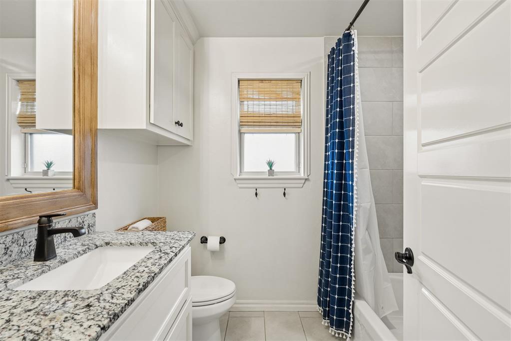8008 Mimosa Drive Property Photo 21