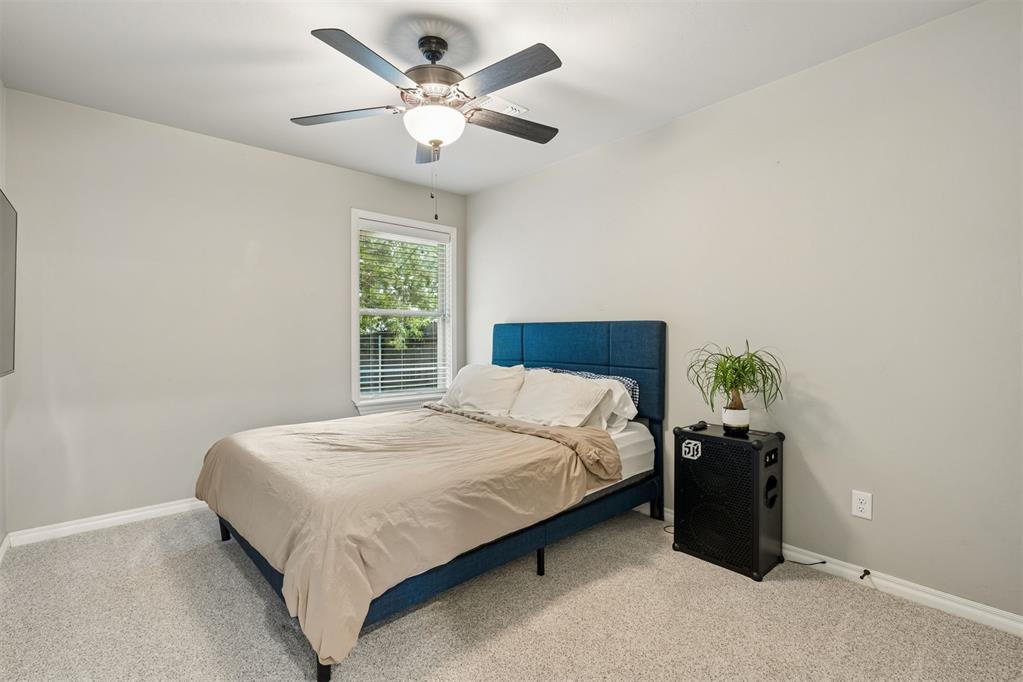 8008 Mimosa Drive Property Photo 22
