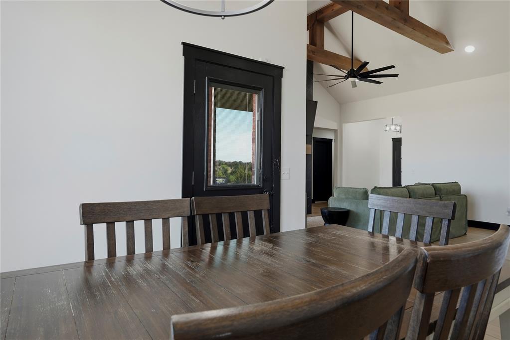 2439 Wolf Creek Bend Property Photo 20