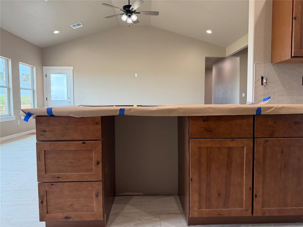 3325 Continental Court Property Photo 13